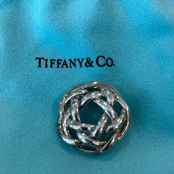Sterling silver Tiffany & Co “Celtic Knot” pendant